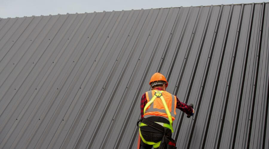 Expert new roof installation services in Carson, MS